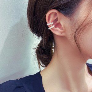 NEW Pearl Design Ear Huggies | Ear Cuffs